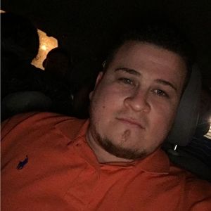 Meet your Posher, Luis rafael